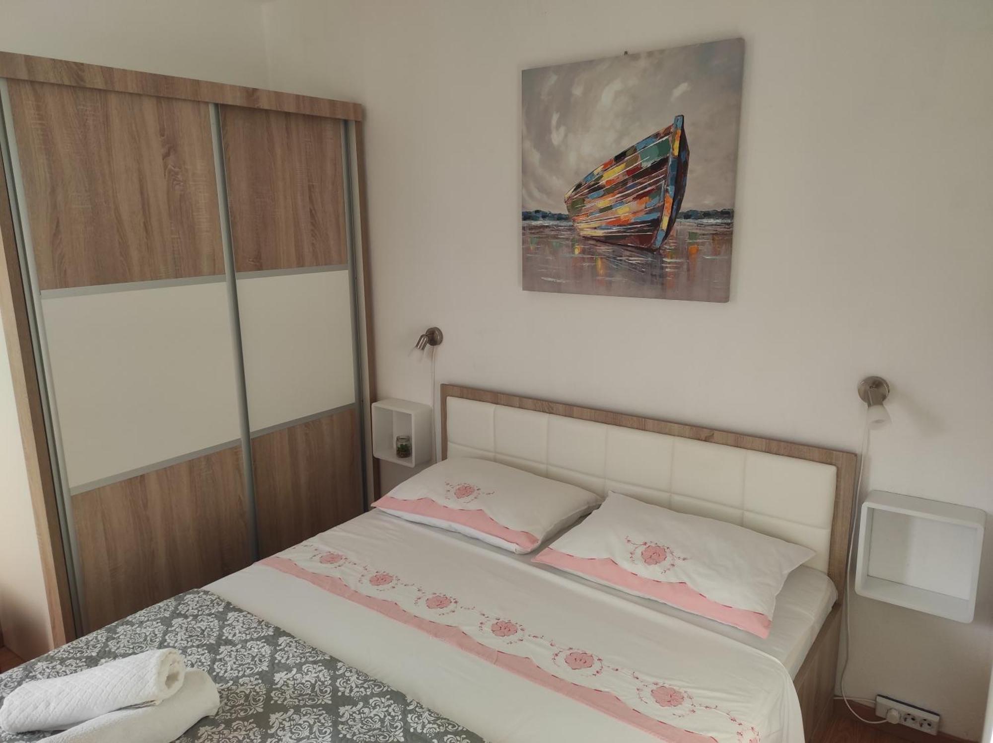 Apartments Pivac - Lokva Rogoznica Rum bild